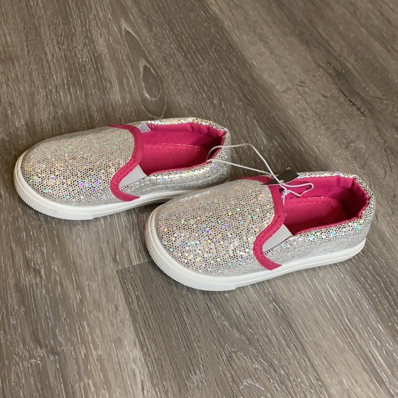 Toddler girls summer shoes size 7 NWT 2 available! - Picture 2 of 4